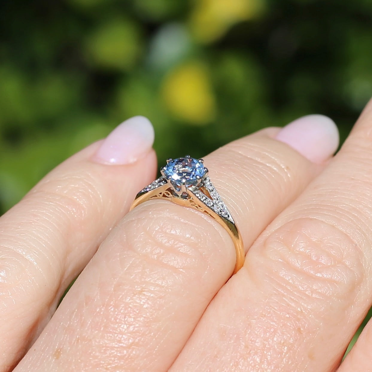 Pristine Early Australian 1930s Dunklings Blue Zircon & Diamond RIng, size L or just over 5.5