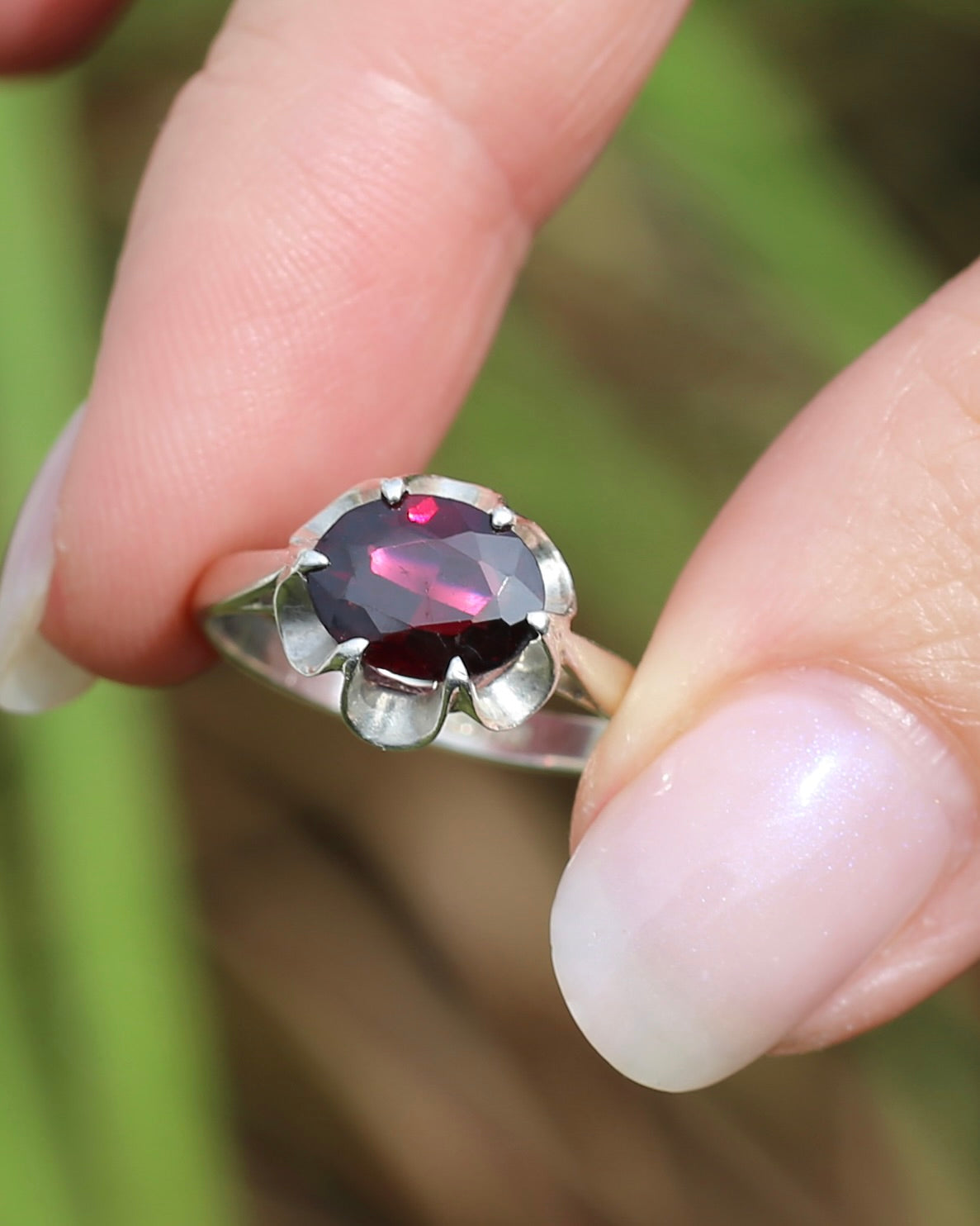 On HOLD Vintique Rhodolite Garnet Belcher Ring, Sterling Silver, size O1/2 or 7.5, 2.44g