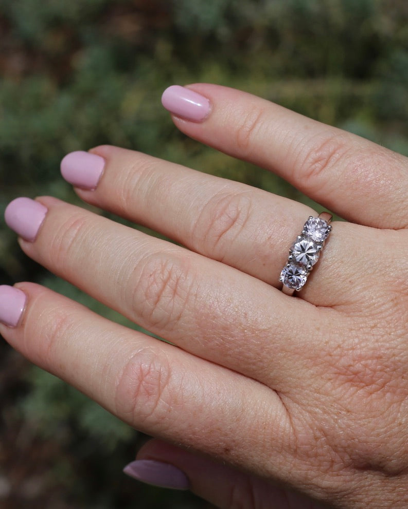 3.7ct Pale Pink Australian Zircon Trilogy Ring, 10ct and 18ct White Gold, size O or just over 7, 3.72g