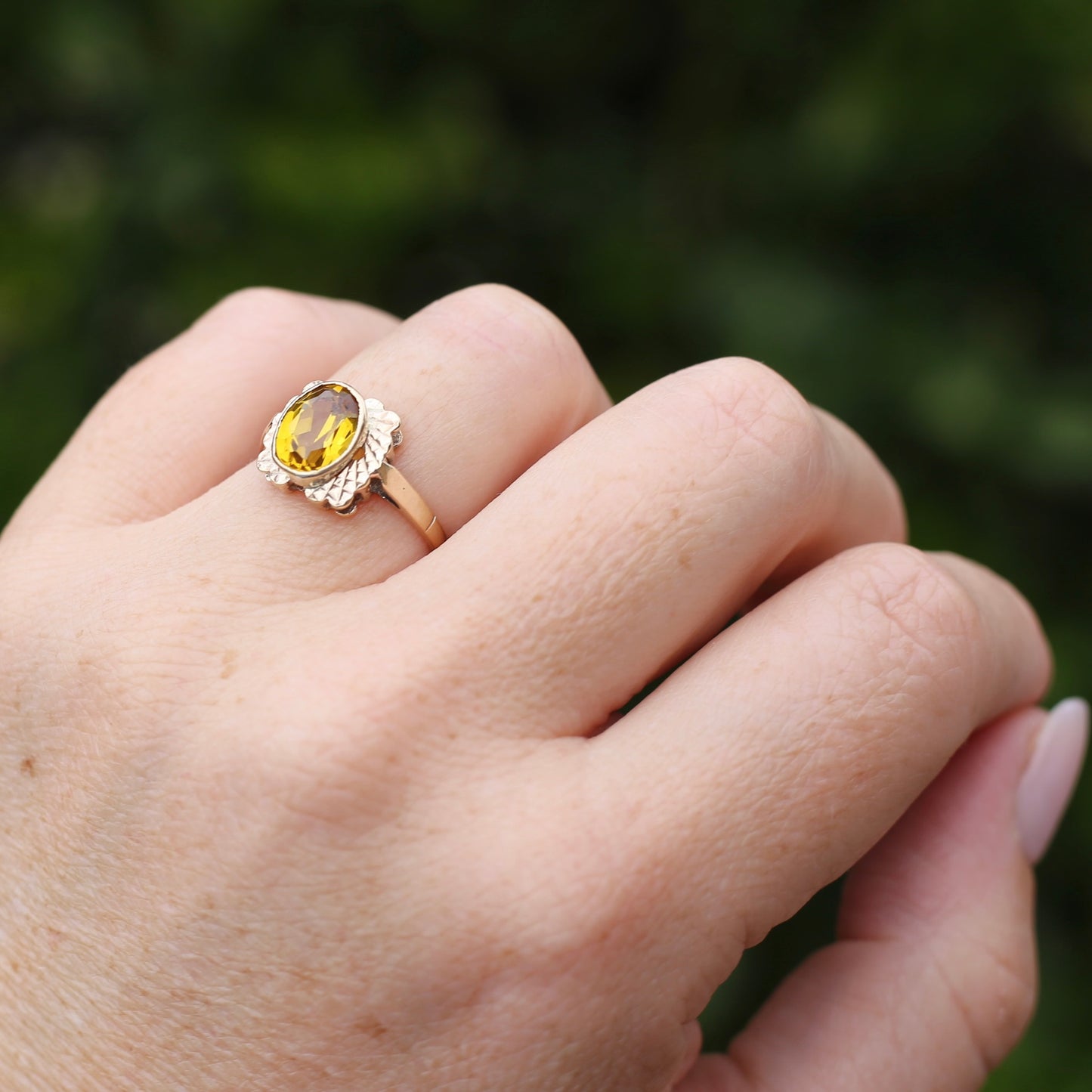 1994 Yellow Sapphire With Detailed Edges, 9ct Yellow Rosey Gold, size P or 7.5