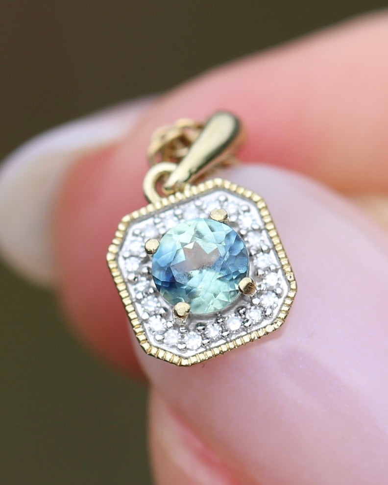4mm Parti and Diamond Pendant, 9ct Yellow and White Gold, 0.52g