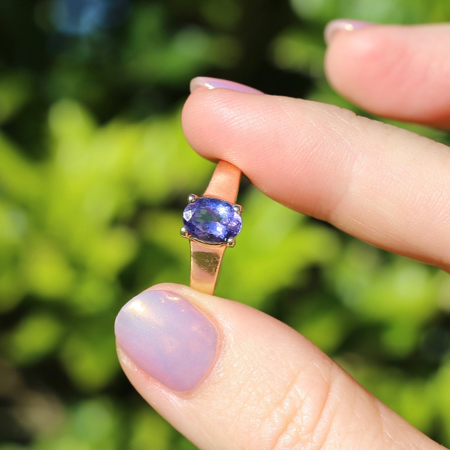 1.25ct Oval Tanzanite Ring, 14ct Yellow Gold, size N or just over 6.5