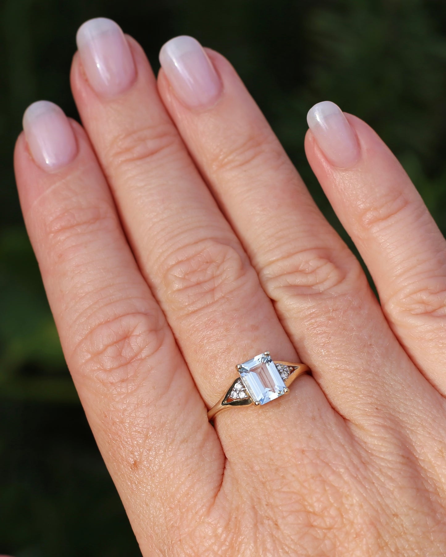 1.4ct Emerald Cut Aquamarine with Natural Diamond Set Split Shoulders, 9ct Yellow Gold, size 8 or Q, 2.31g