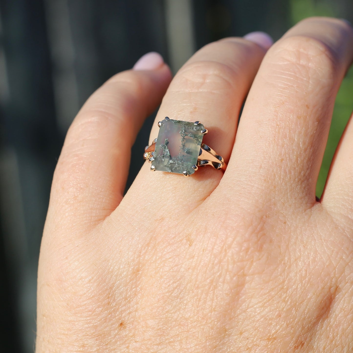 4.95ct Emerald Cut Moss Agate Ring with Fabulous Double Claws, 9ct Older Rosey Gold, size N1/2 or 6.75