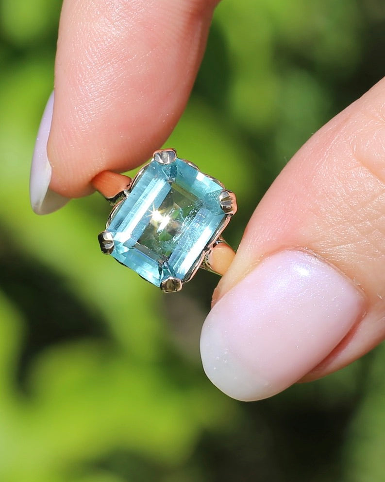 Second Glance - Natural 4.3ct Emerald Cut Aquamarine in Vintage 1963 London Made Ring, 9ct Yellow Gold, size K1/2 or 5.5, 3.04g