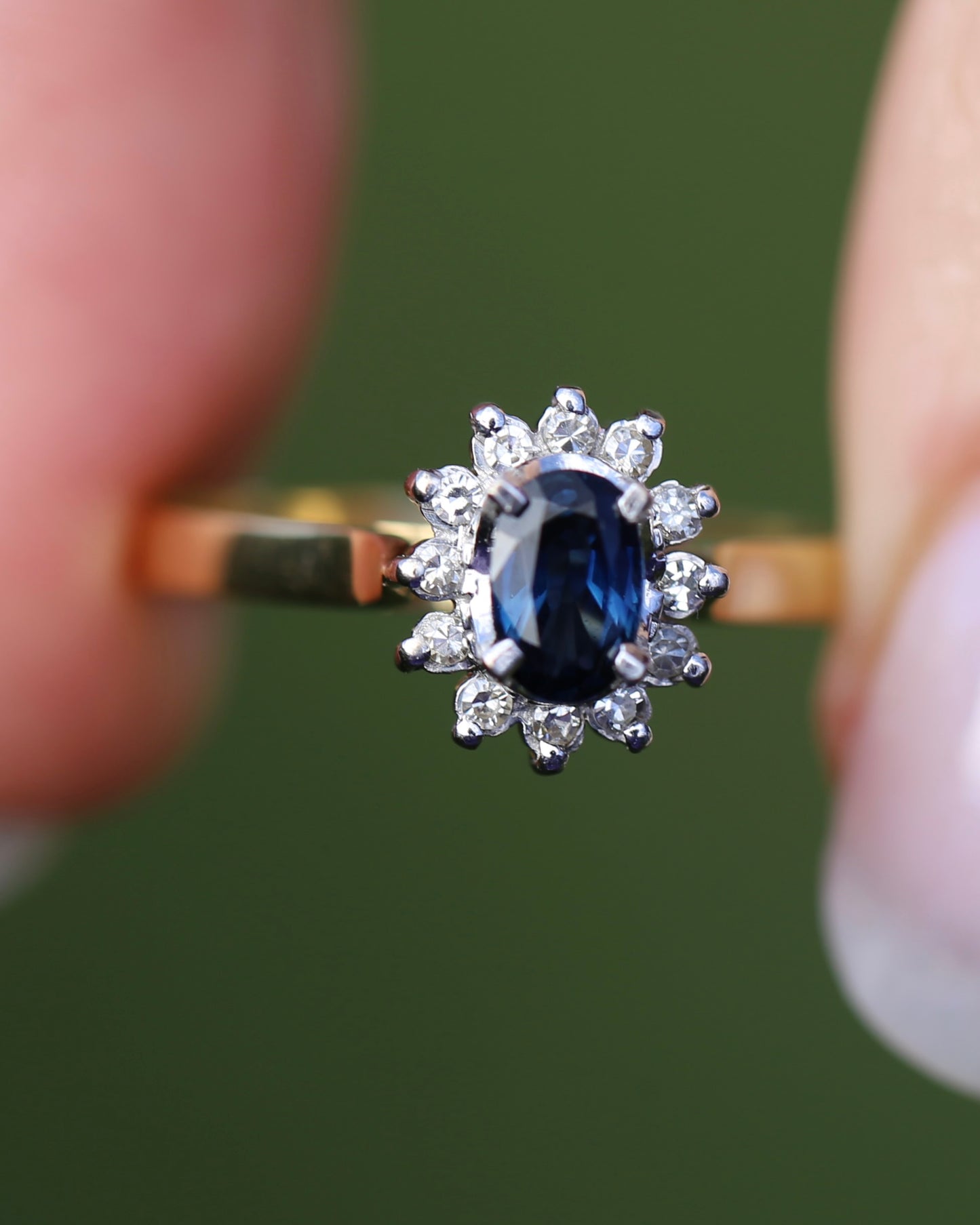 Natural Sapphire and Diamond Halo, 18ct White and Yellow Gold, size R or just over 8.5, 3,15g
