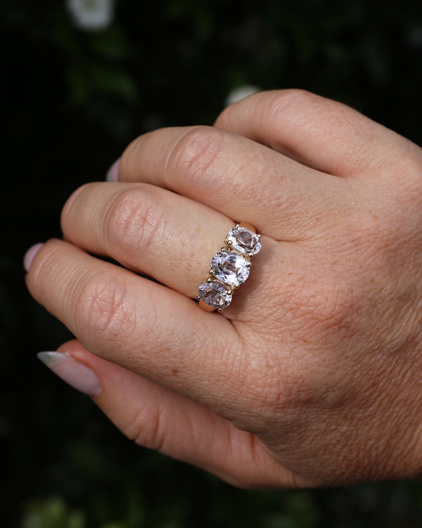 Oval Trilogy Rock Crystal Ring, 9ct Yellow Gold, size Q1/2 or 8.5, 5.59g