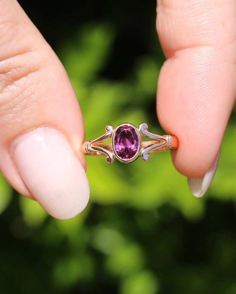 1996 Australian Made Bezel Set Rhodolite Garnet, 9ct Rose Gold, size O or just over 7, 2.60g