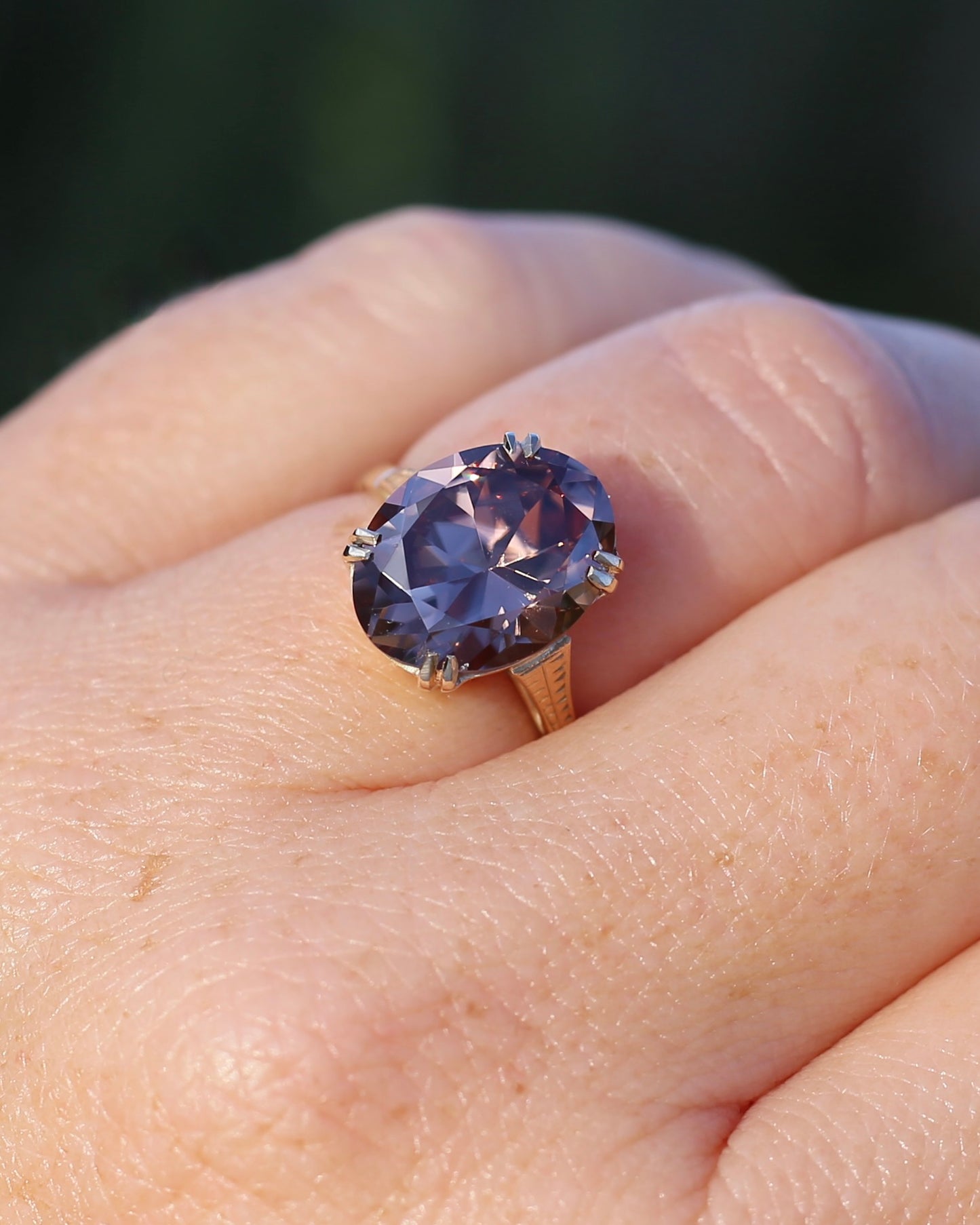 ON HOLD 7.9ct Mauve Damask Rose Oval Natural Zircon in Vintage 9ct Double Claw Ring, 9ct Yellow Gold, size M or 6.25, 3.59g