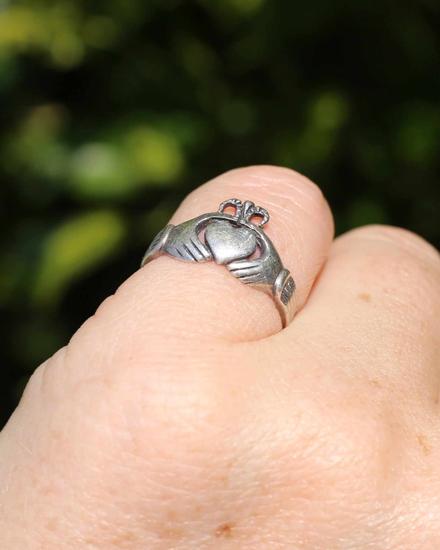 Irish Silver Claddagh Ring, 2.0g, size L or 5.75
