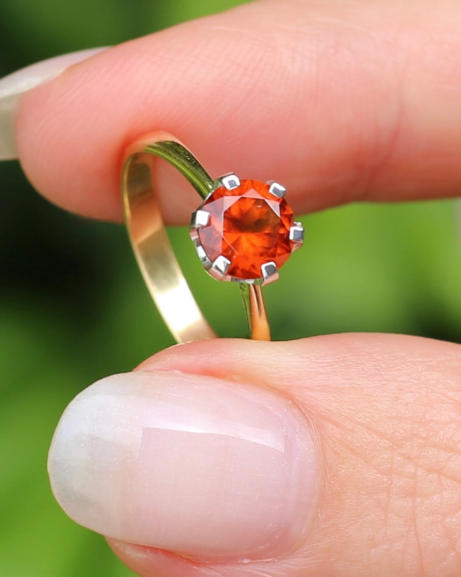 East African 1.28ct Vivid Orange Spessartite Garnet, Vintage 18ct Mixed Metal Setting, size L or 5.75 with valuation