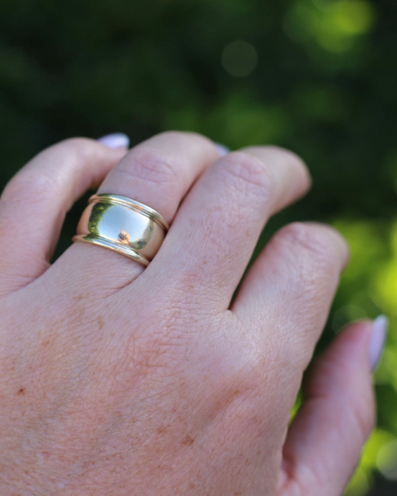 Chunky 12.8mm Domed Ring, 9ct Yellow Gold, size P1/2 or 8 (fits more like O1/2), 5.66g