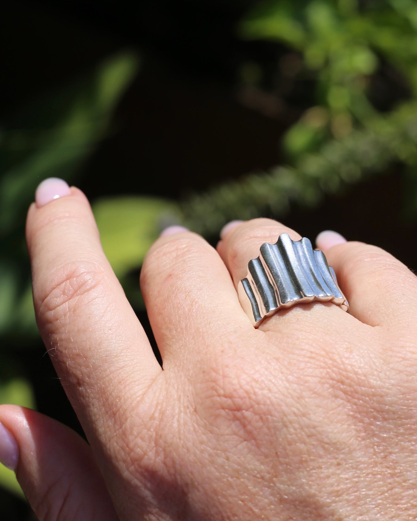 Architectural Corrugated Silver Ring, Sterling Silver, size R or 8.5, 9.42g