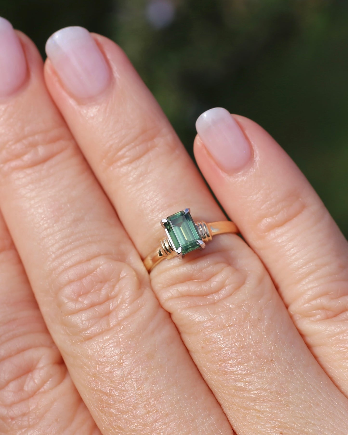 1.3ct Natural Green Emerald Cut Sapphire, 9ct White and Yellow Gold, size K1/2 or 5.5, 2.0g