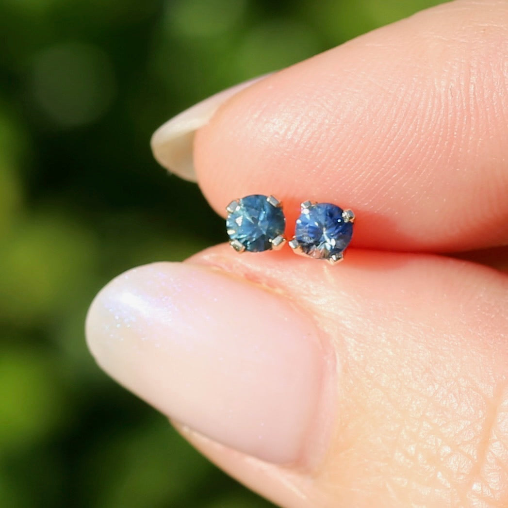 3.7mm Sapphire Stud Earrings, Perfect Partis, 4 claw 9ct Yellow Gold