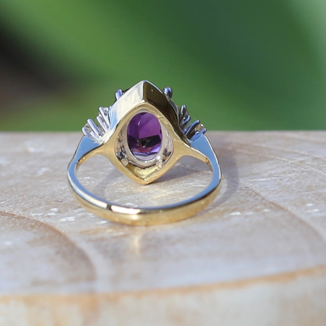 Vintique Oval Amethyst and Diamond Ring, 18ct Yellow Gold, size K1/2 or 5.5