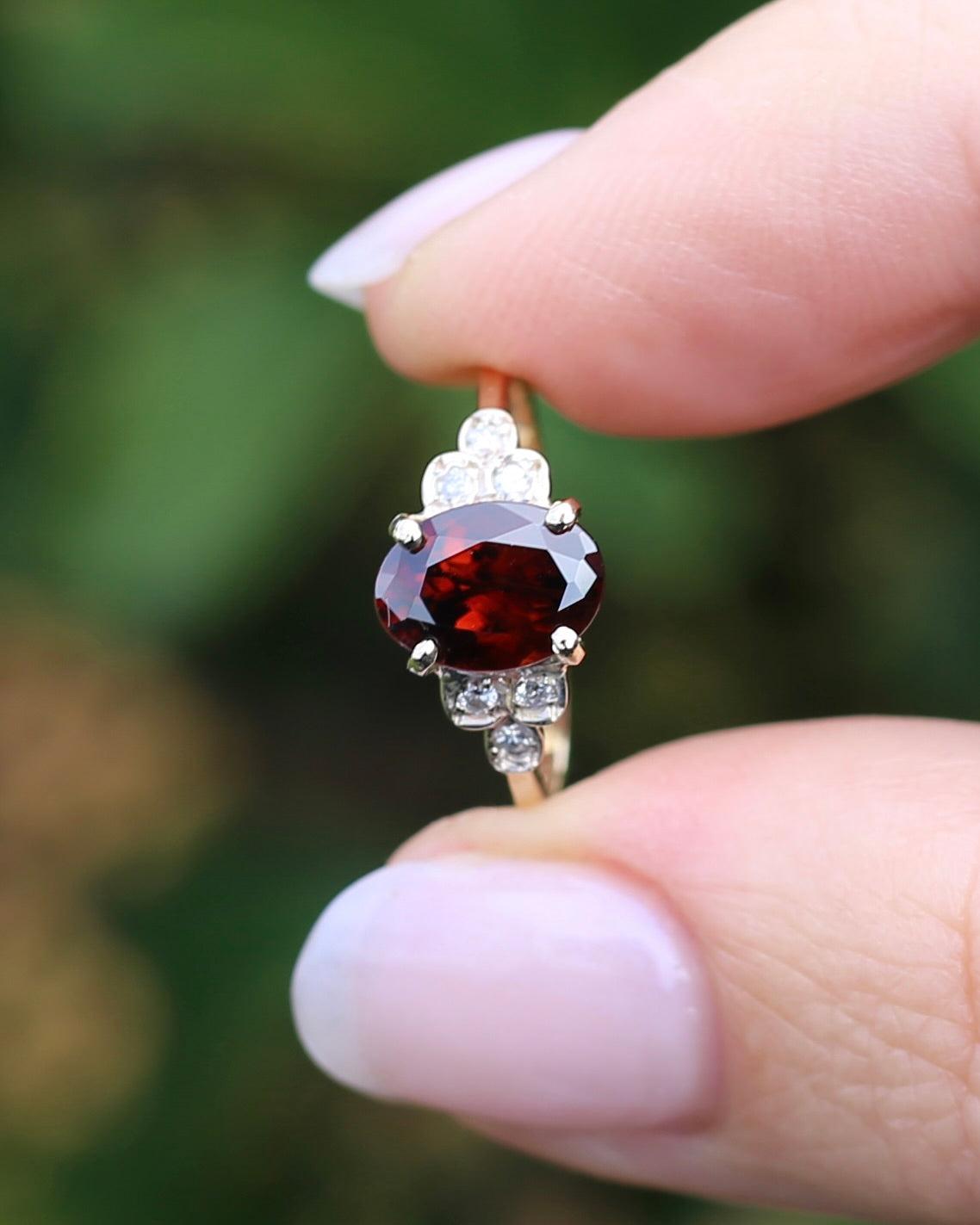 2.45ct Deep Red Whisky Zircon and Diamond RIng, 9ct Yellow Gold, size L or 5.75, 2.33g