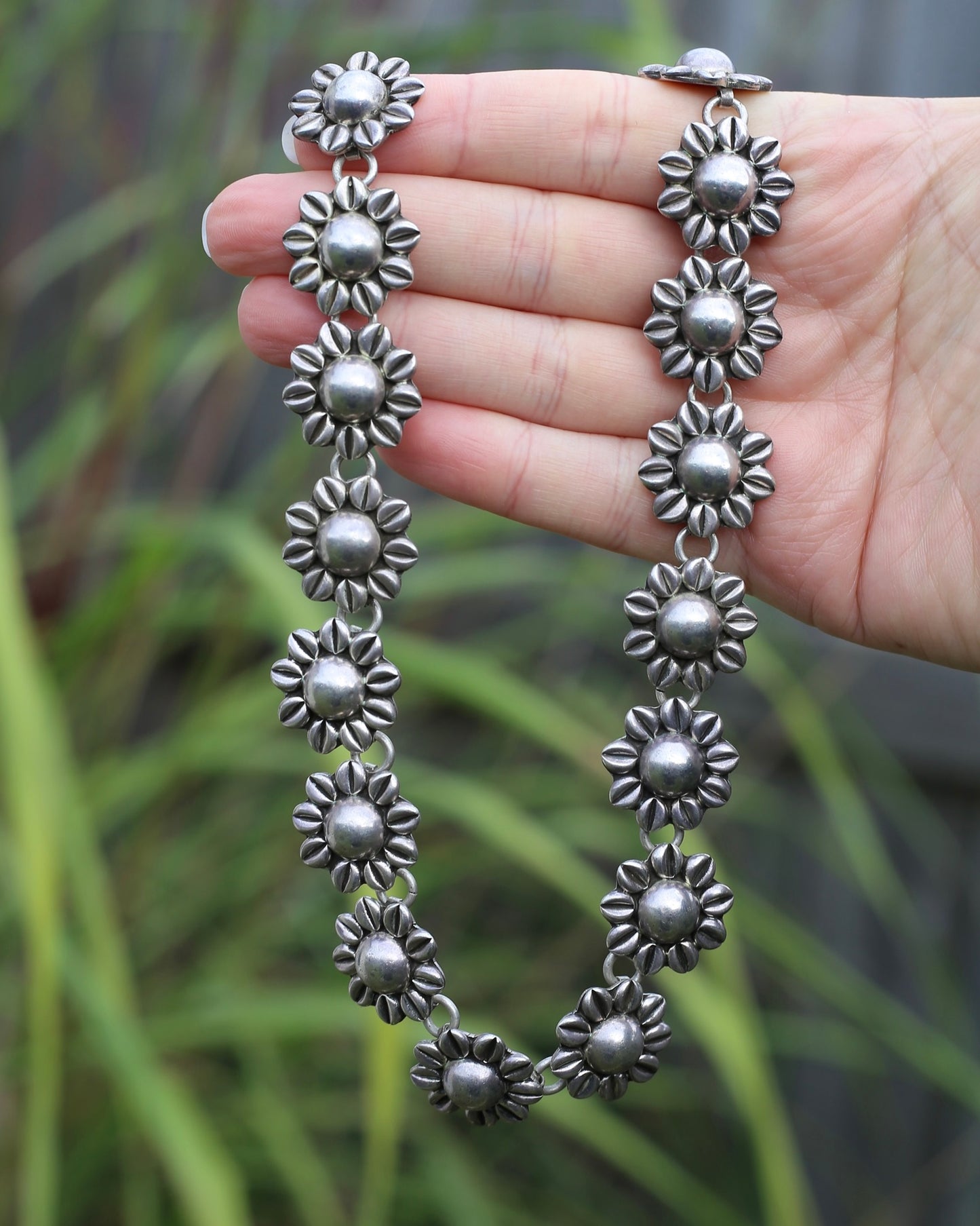 Chunky Vintage Mexican Silver Daisy/ Sunflower Necklace, Sterling Silver, 44cm or 17.25 inches, 98.52g