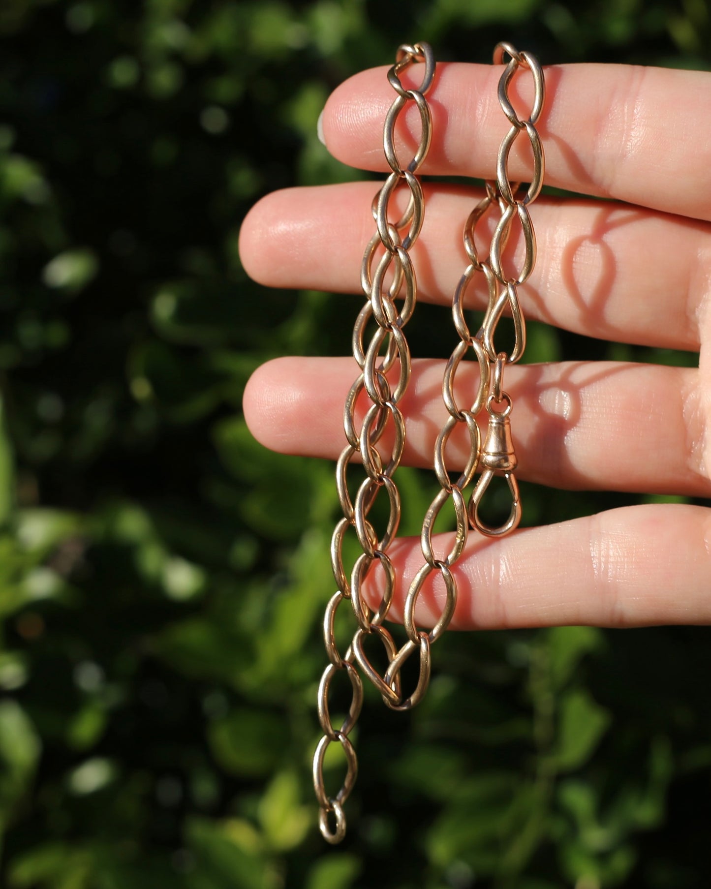 Old Rosey Gold Wide Oval Hallmark Linked Chain with Single Albert Clasp, 20.25g, 16 Inches or 41cm