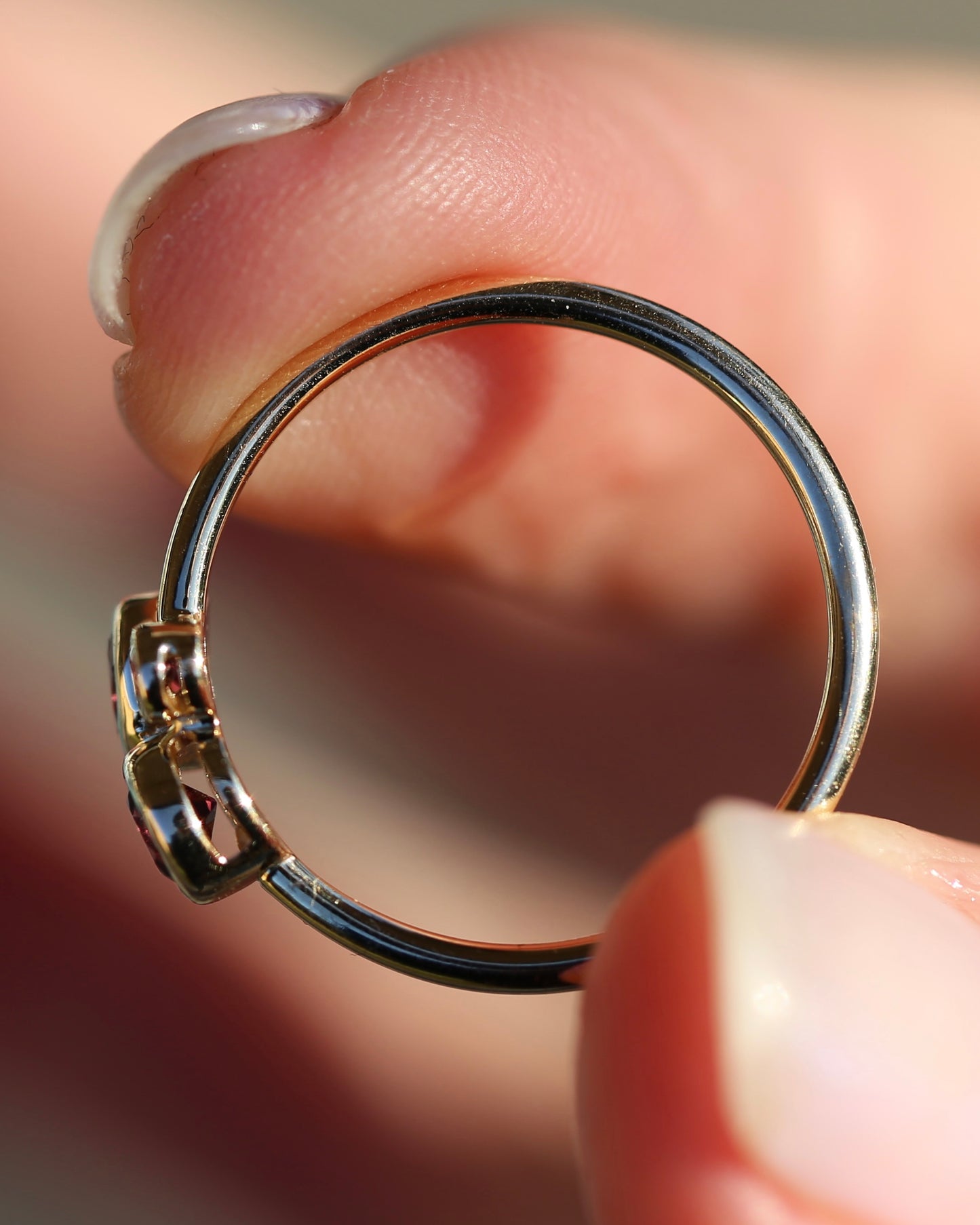 Rhodolite Garnet Three Stone Modern Bezel Set Bubble Trilogy, 9ct Yellow Gold, size O or 7.25, 1.75g