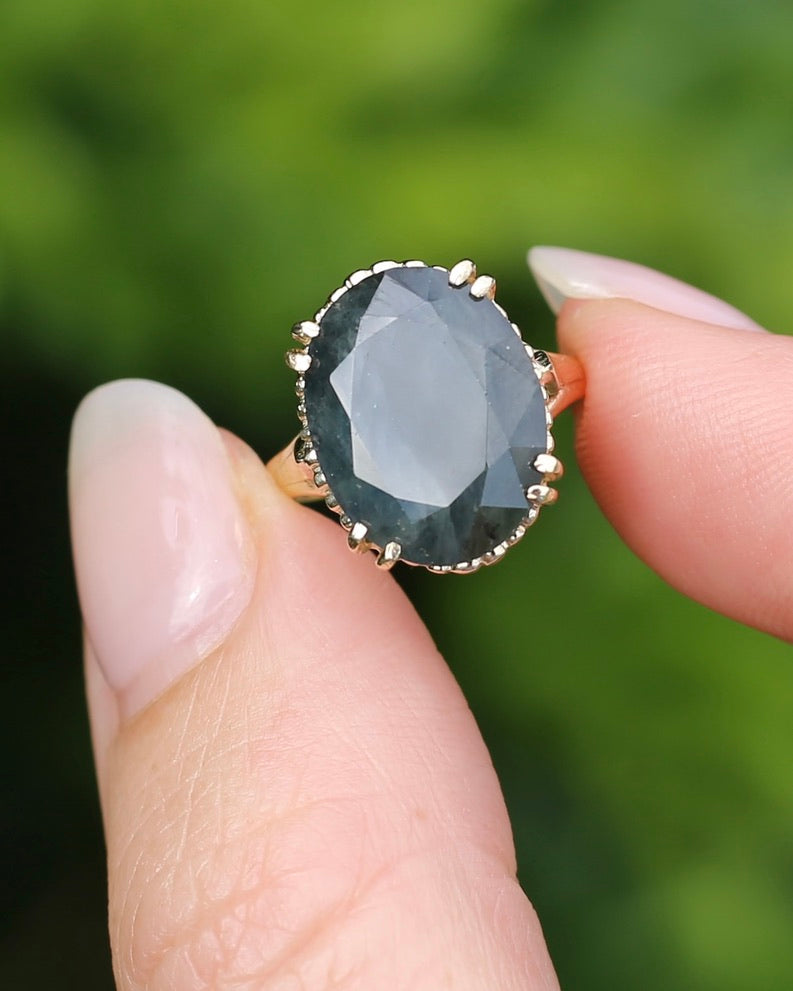 8.4ct Opaque Blue Sapphire, in Four Double Claw Filigree 9ct Yellow Gold Ring, size J or 4.75, 3.53g