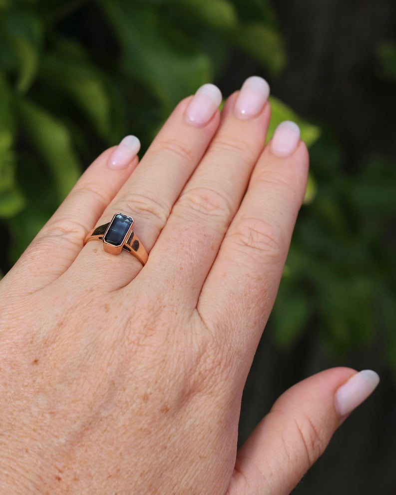 Bezel Set Bi-colour Tourmaline in Rose Gold, 9ct Rose Gold, size P or 7.75, 4.35g