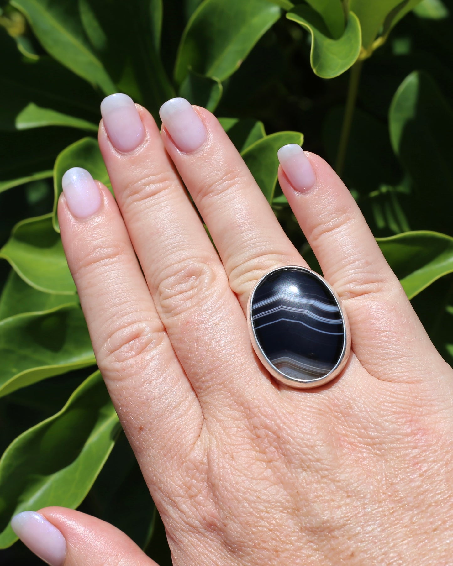 Chunky Bezel Set Natural Banded Agate Ring, Sterling Silver, size R or 8.5 (might feel half a size smaller), 19.7g