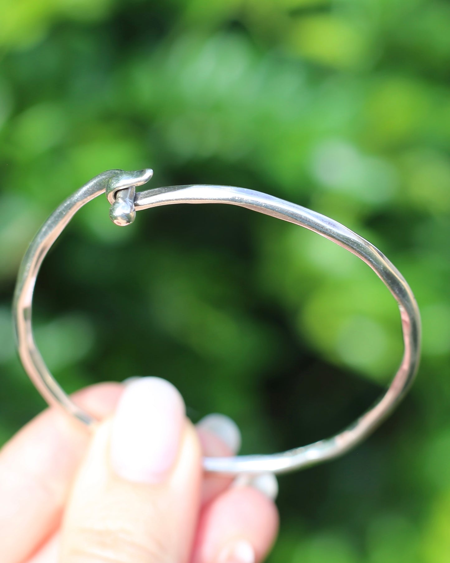 Hammered Finish Sterling Silver Bracelet with Nail Type Closure, Sterling Silver, 16.8g