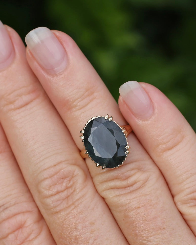 8.4ct Opaque Blue Sapphire, in Four Double Claw Filigree 9ct Yellow Gold Ring, size J or 4.75, 3.53g