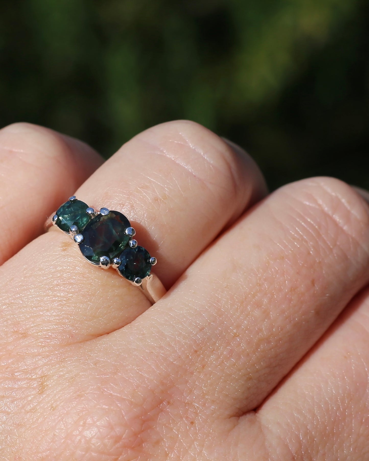2.38ct Australian Sapphire Trilogy, Sterling Silver, size N1/2 or 7, 3.6g