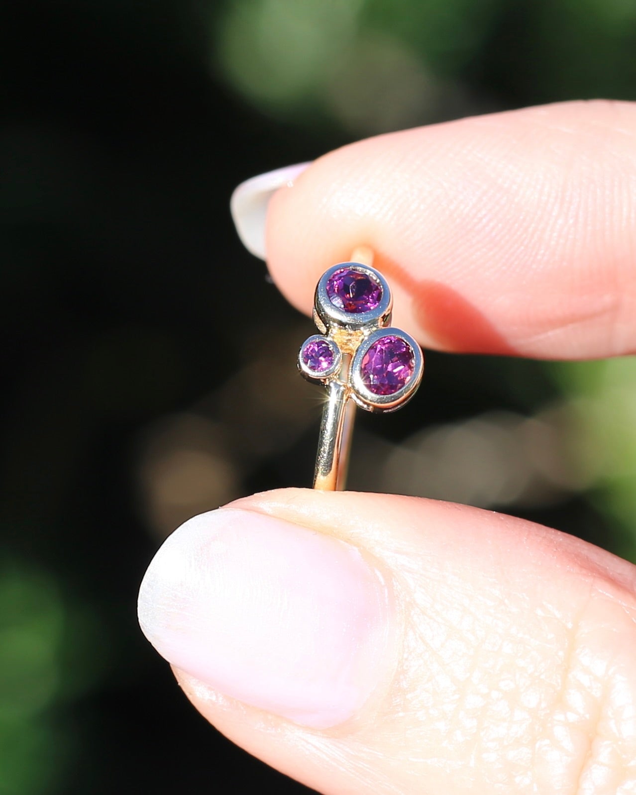 Rhodolite Garnet Three Stone Modern Bezel Set Bubble Trilogy, 9ct Yellow Gold, size O or 7.25, 1.75g