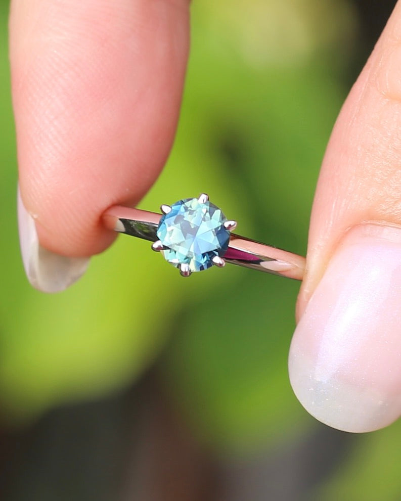 1.19ct Parti Sapphire Solitaire, 6 claw 14ct White Gold, size L1/2 or 6, 2.26g, with valuation