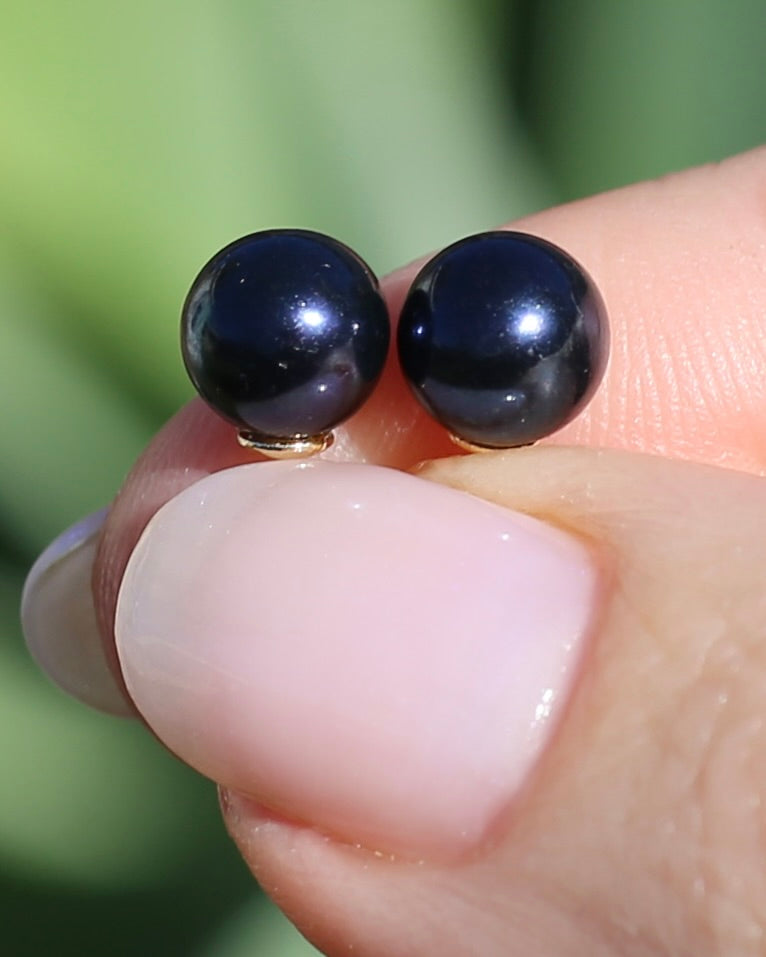 7mm Dyed Freshwater Pearl Studs, 14ct Yellow Gold, 1.38g