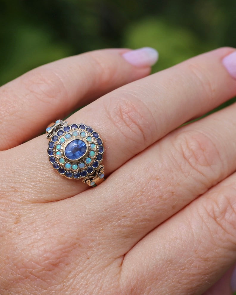 Natural Sapphire and Opal Cluster Ring, 9ct Yellow Gold, size P or 7.5, 4.04g