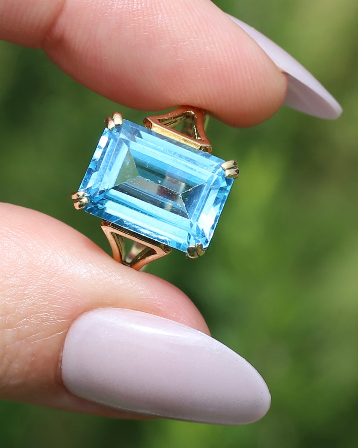 Emerald Cut Blue Topaz Cocktail Ring, 9ct Yellow Gold, size 7.75 or just over P, 4.85g