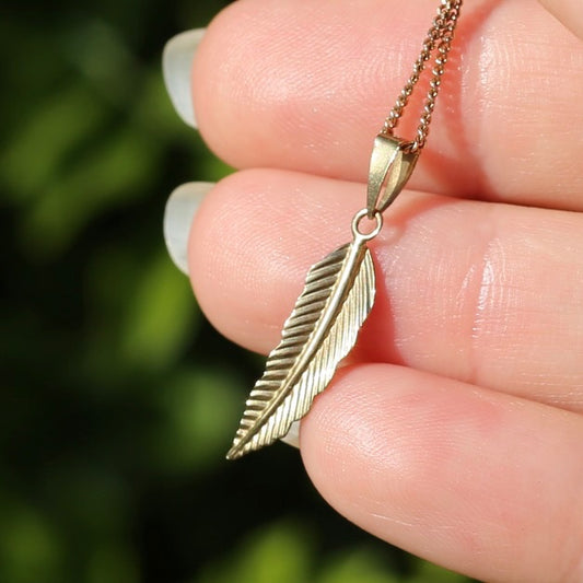 Delicate Gold Feather Pendant, 9ct Yellow Gold, 0.26g