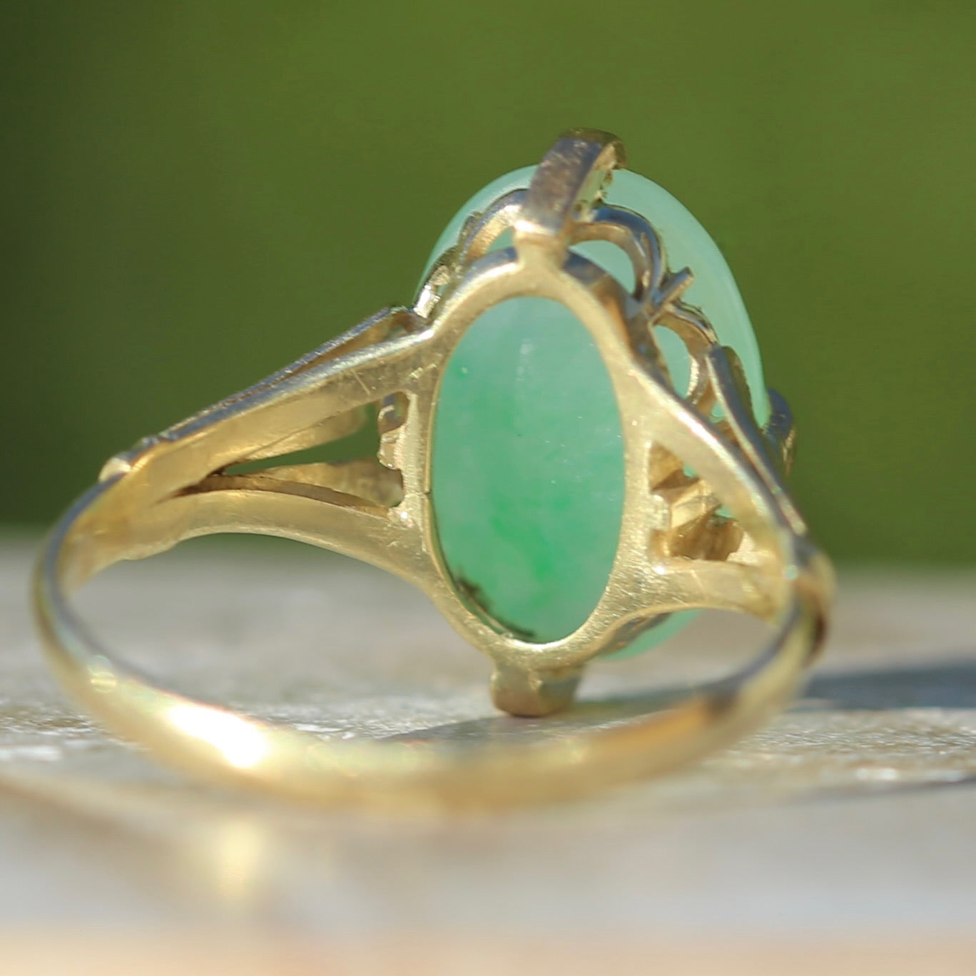 Apple Green Oval Jade Cabochon, 14ct Yellow Gold Claws with Fab Shoulders, size 5.5 or K1/2