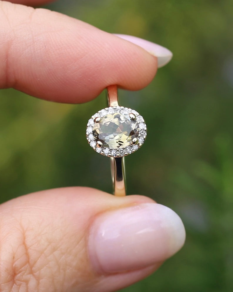 1.2ct Unheated Natural Golden Tanzanite in Diamond Halo, 10ct Yellow Gold, size O1/2 or just over 7.25, 3.0g