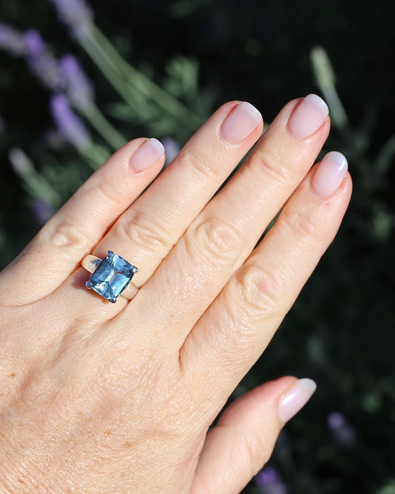 5ct Cushion Cut Natural Blue Topaz Ring, Sterling Silver, size N or 6.75, 5.02g