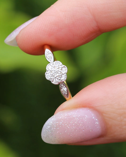 Circa 1930s Single Cut Daisy Cluster, 18ct Yellow Gold and Platinum, size M1/2 or 6.5, 2.2g