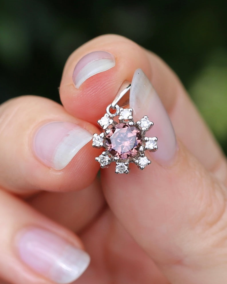 1.53ct Australian Zircon and Diamond Pendant, 14ct White Gold, 1.87g