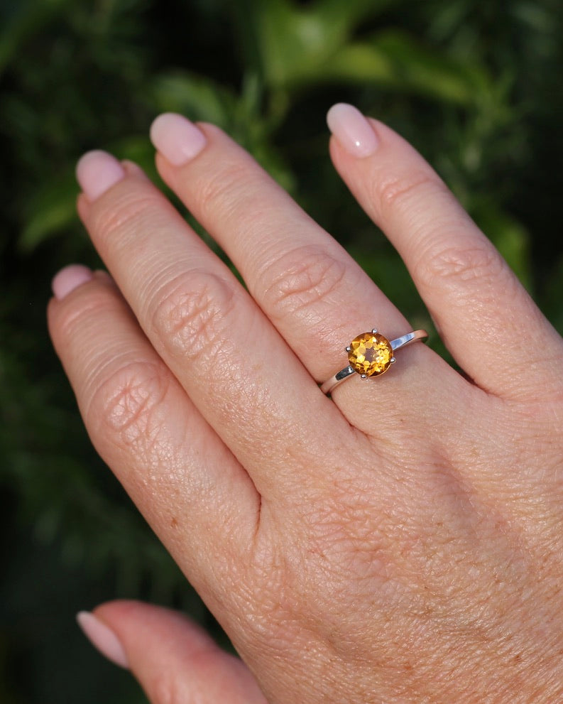 Vibrant Orange Citrine Ring, Sterling Silver, size P or 7.5, 3.1g