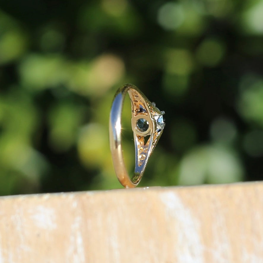 Pristine Early Australian 1930s Dunklings Blue Zircon & Diamond RIng, size L or just over 5.5