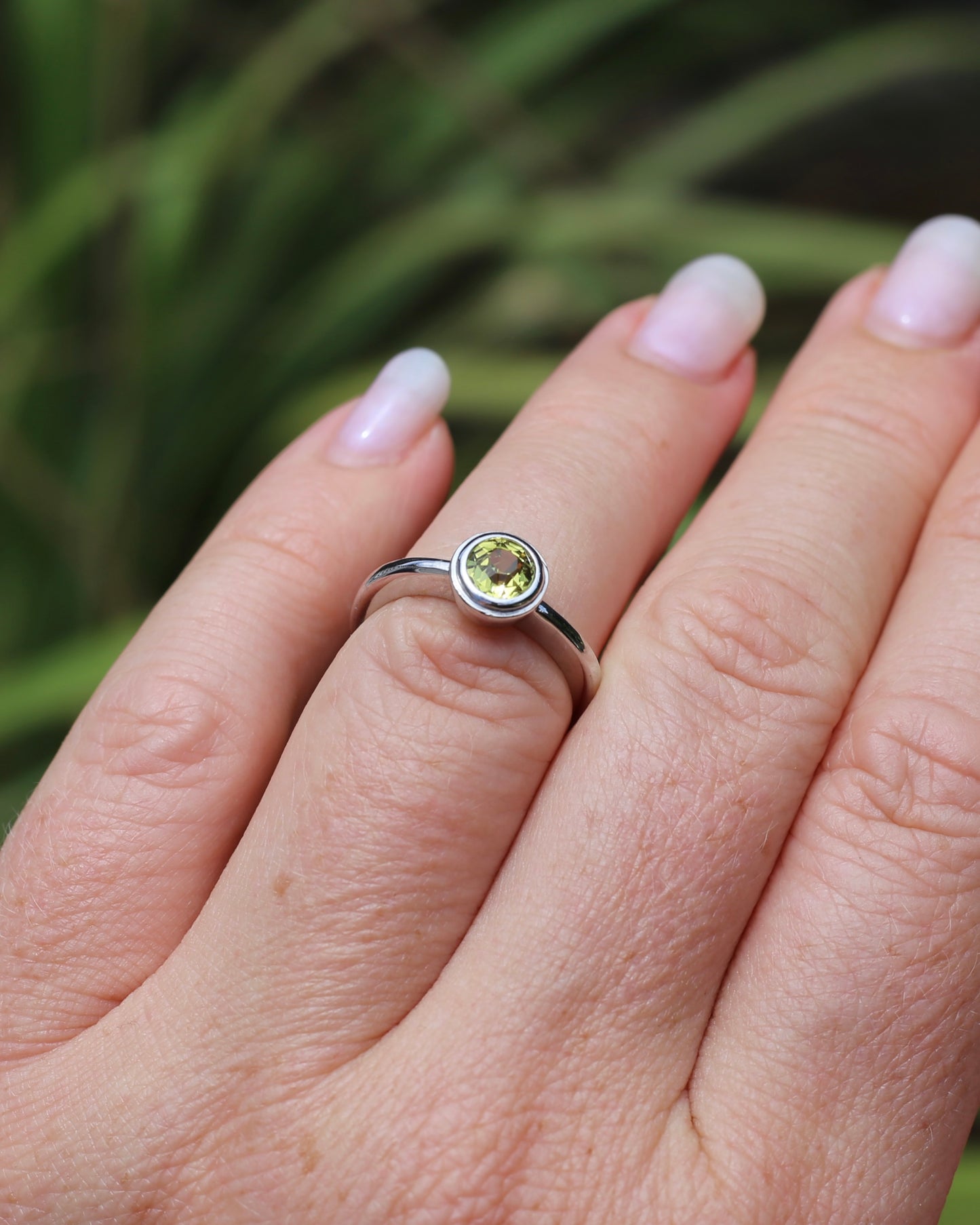 Old Cut Yellow Sapphire in 18ct White Gold Bezel Set Ring, 18ct Yellow Gold, size L or just under 5.75 , 4.48g, with valuation