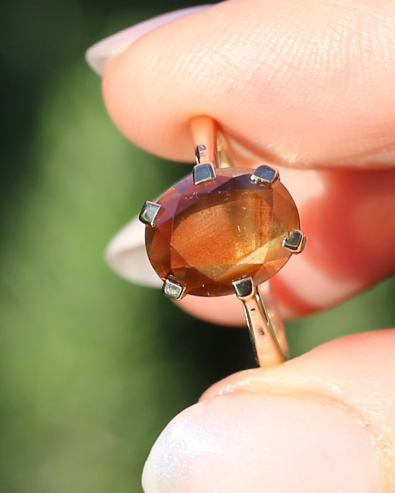 ON HOLD 3.95ct Fancy Cut Tanzanian Umba Sapphire in Vintage 9ct Yellow Gold, size L or 5.75, 2.80g