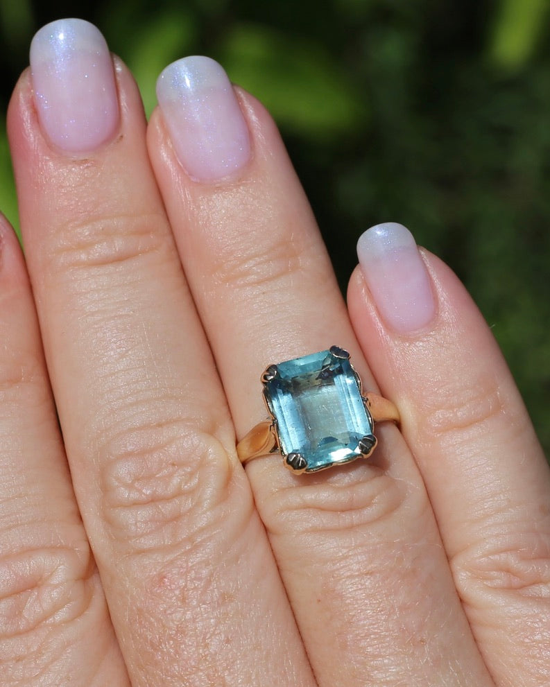 Second Glance - Natural 4.3ct Emerald Cut Aquamarine in Vintage 1963 London Made Ring, 9ct Yellow Gold, size K1/2 or 5.5, 3.04g