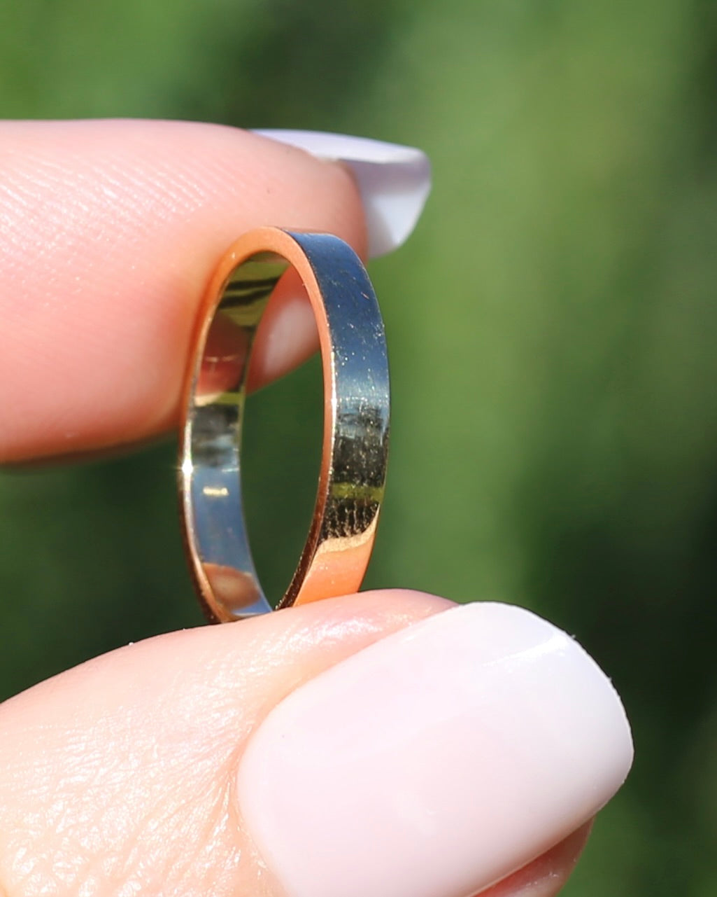 18ct Flat 2.75mm Wedder, 18ct Yellow Gold, size 6.5 or just over M1/2, 2.98g
