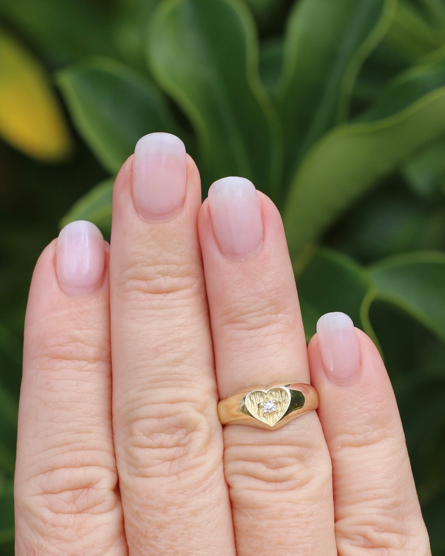 ON HOLD 1979 London Made Old Cut Diamond Heart Signet Ring, 9ct Yellow Gold, size J1/2 or 5, 2.48g