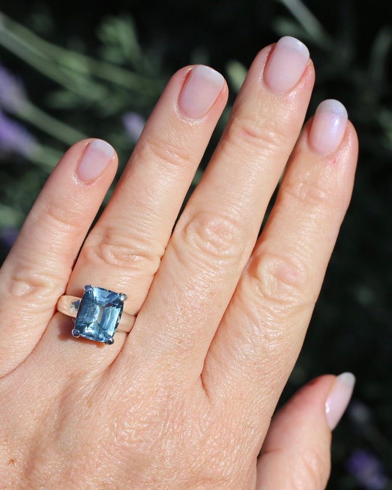 5ct Cushion Cut Natural Blue Topaz Ring, Sterling Silver, size N or 6.75, 5.02g