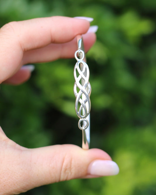 Vintage Celtic Knot Bangle, Sterling Silver, 10.95g